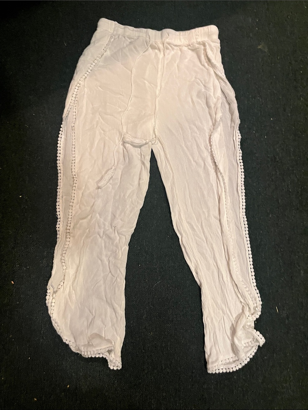 White Women's Pajama Pants with Pom-Trim